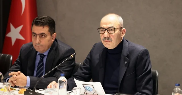 Başkan Gülsoy: Kayseri nin alın terine, marka değerine göz dikenlere geçit yok Başkan Gülsoy dan marka hırsızlığına tepki: Kayseri pastırması Kayseri de üretilir Kayseri Haberleri