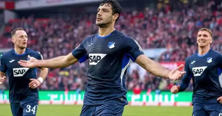 Devleri peşine takan Ozan Kabak tan flaş hamle! Vatandaşlık için başvuru yaptı