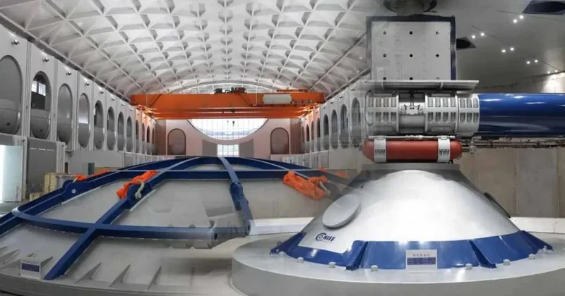 Çin zamanı büküyor: 1.900 G tonluk makine felaketleri yaşanmadan önce gösterecek Sözcü Gazetesi