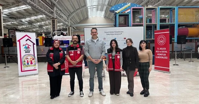 Bilecik te çocuklar için renkli farkındalık etkinliği Bilecik Haberleri