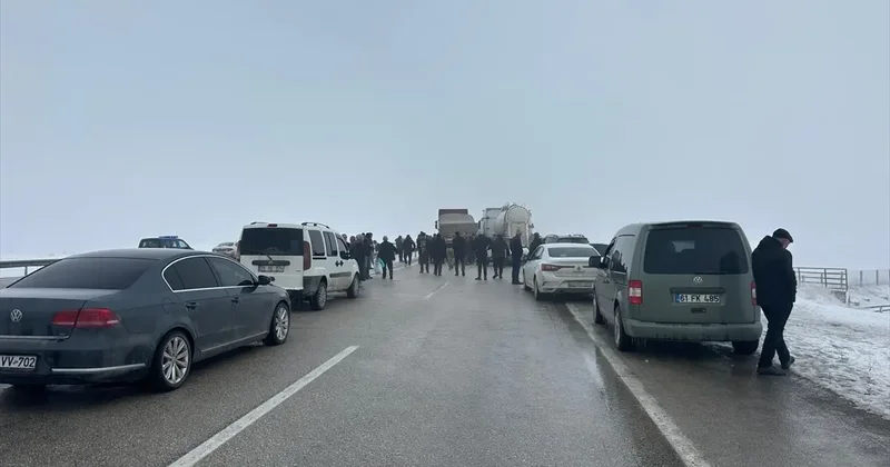Erzurum da Zincirleme Trafik Kazası