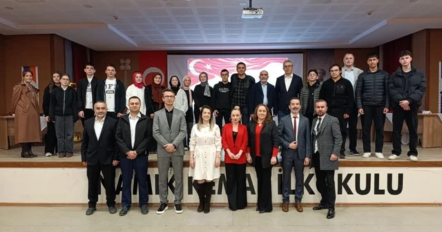 Korkma gençliğin ruhu burada bilgi yarışması yapıldı Düzce Haberleri