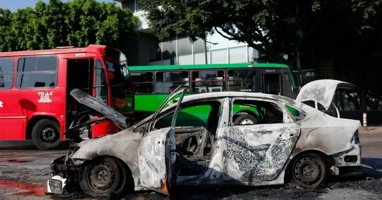 Meksika da en çok aranan uyuşturucu baronu El Mencho öldürüldü