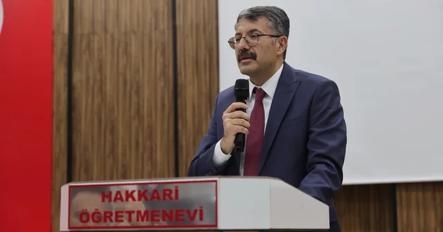 Bakan Yardımcısı Çelik: Hayat yolculuğumda alın teriyle çalıştım Hakkari Haberleri