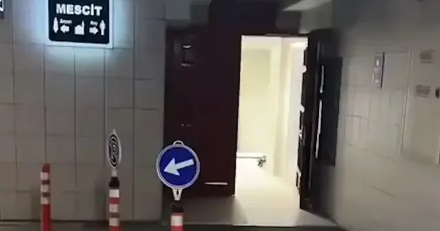 Vatandaştan AVM lerdeki mescit konuma tepki: Burası gavur memleketi mi? VİDEO İZLE