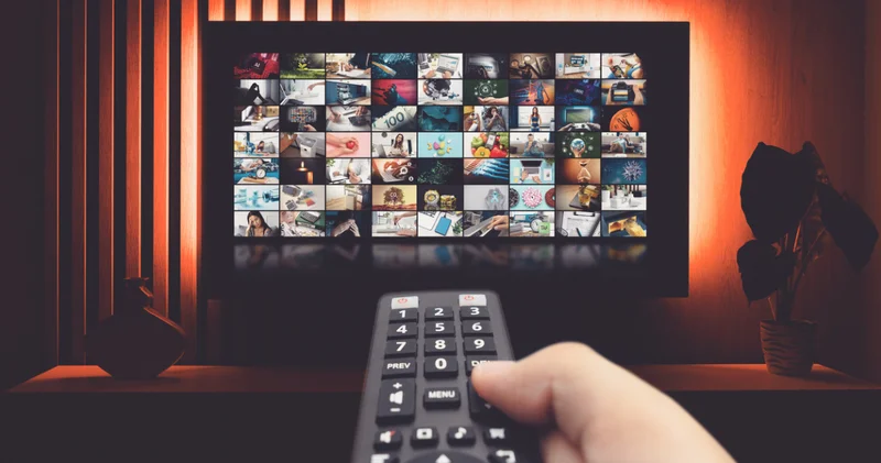 DÜNÜN REYTİNG SONUÇLARI AÇIKLANDI MI? 22 Şubat 2026 ABC, AB ve Total sıralaması ile reyting birincisi kim oldu? Rüya Gibi, Teşkilat, Sahtekarlar, Survivor…