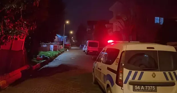 Sakarya haberleri Sakarya da kanlı saldırı: 1 ölü, 1 ağır yaralı! 23 Şubat 2026