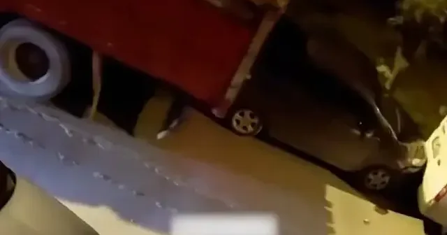 Avcılar da fireni tutmayan kamyon dehşet saçtı VİDEO İZLE