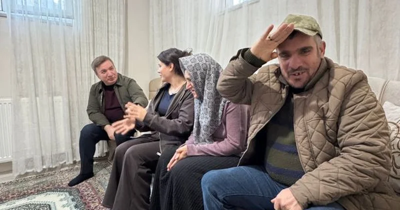 Erzincan Valisi Aydoğdu, engelli kardeşlerine bakan Çilem in hikayesini paylaştı Son dakika haberleri