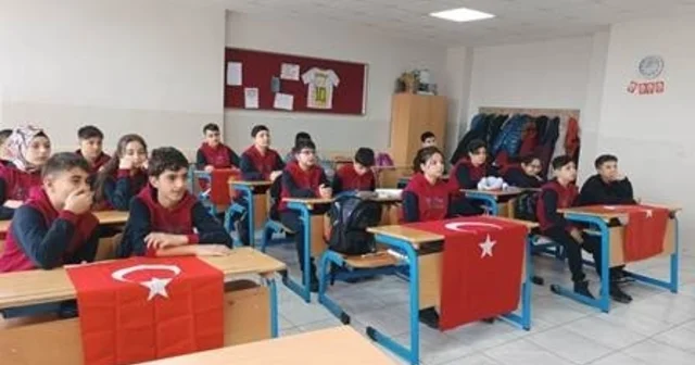 Faik Güngör Ortaokulu nda değer odaklı eğitim: 10 a ben yeterim projesi Erzurum Haberleri