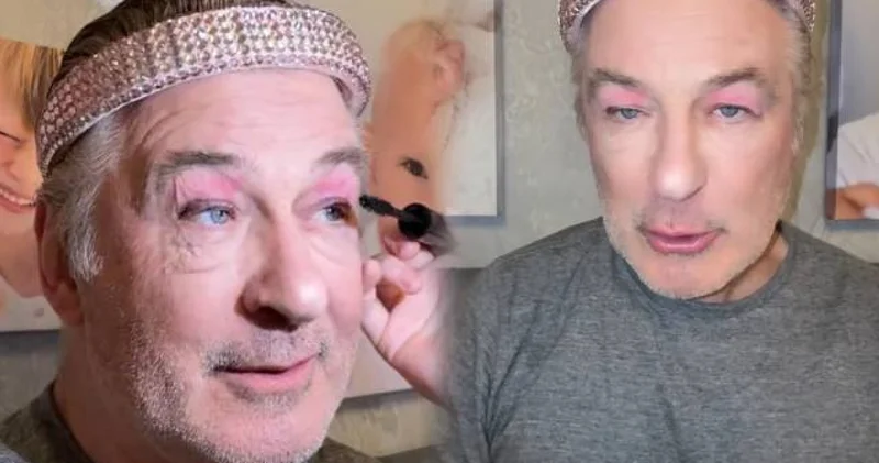 Alec Baldwin kızlarının kendisine makyaj yapmasına izin verdi