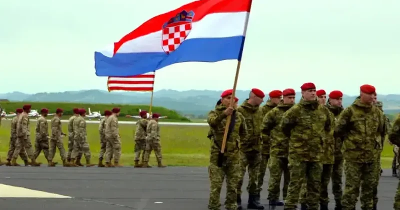 Savaş Avrupa ülkesini vurdu! Petrol satışı kısıtlandı! Askerler görevlendirildi