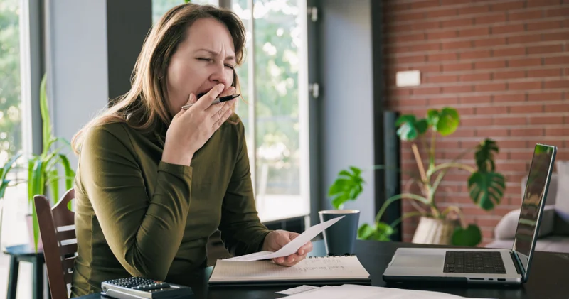 Gün içinde ne kadar esniyorsunuz? Ne kadar esnediğiniz sağlığınızla ilgili çok şey anlatabilir! Bakın uzmanlar ne diyor...