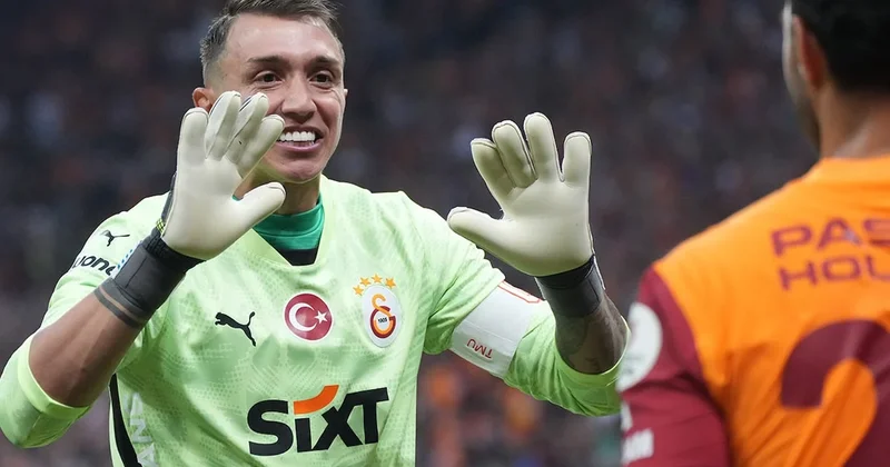 Muslera Türkiye ye geri dönecek Sözcü Gazetesi