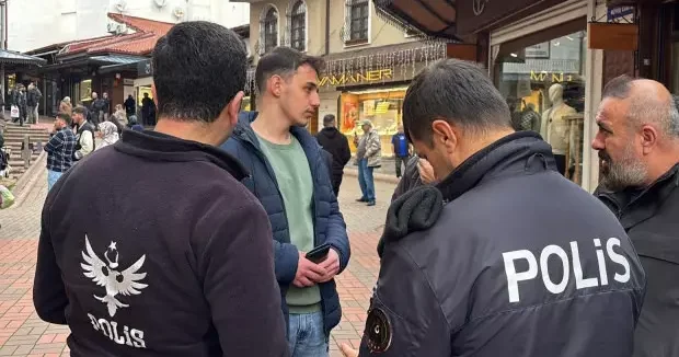 Bolu haberleri Bolu da ucuz altın kuyruğu karıştı: Muhabir darbedildi 23 Mart 2026