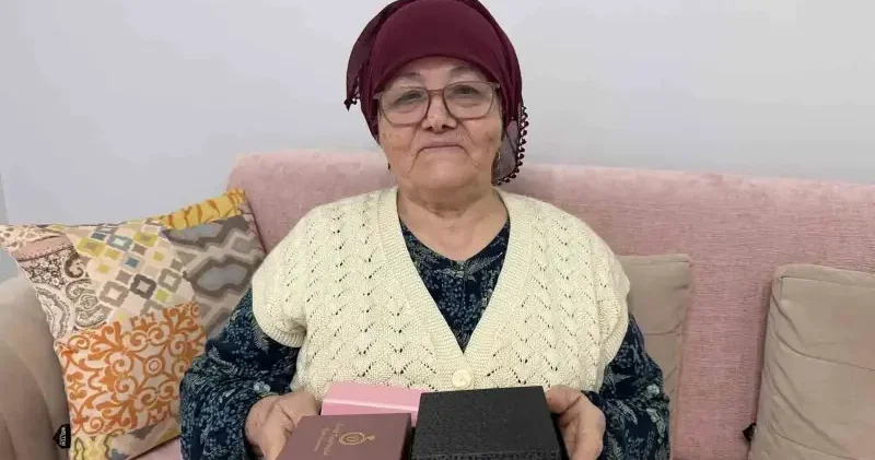 Polisiz diyerek kandırdılar: Yaşlı kadının 2 milyonluk altını çaldılar İstanbul Haberleri