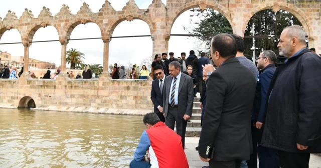 Vali Şıldak Balıklıgöl de incelemelerde bulundu Şanlıurfa Haberleri
