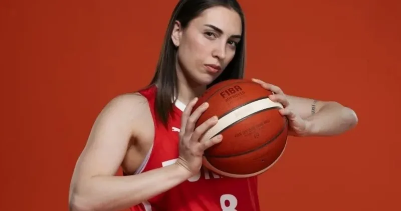 Ayşe den kötü haber