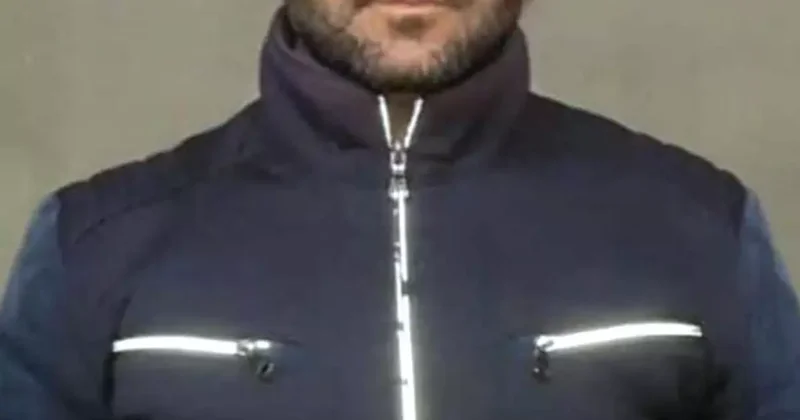 Eşini Bıçaklayarak Öldürdü