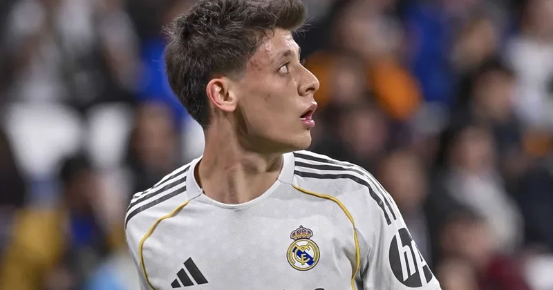 5 gollü tarihi derbide kazanan Arda Güler li Real Madrid Sözcü Gazetesi