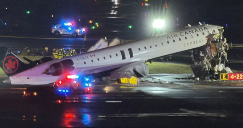 ABD de feci kaza! İnişte itfaiye aracıyla çarpıştı! Dış Haberler
