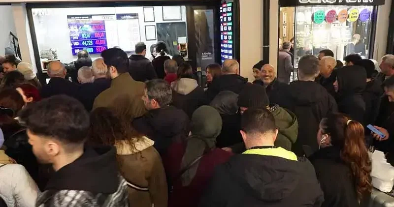 Altın fiyatlarındaki düşüş Kapalıçarşı da yoğunluk oluşturdu