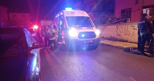 Komşular arasında bıçaklı ve sopalı kavga; 6 yaralı Çorum Haberleri