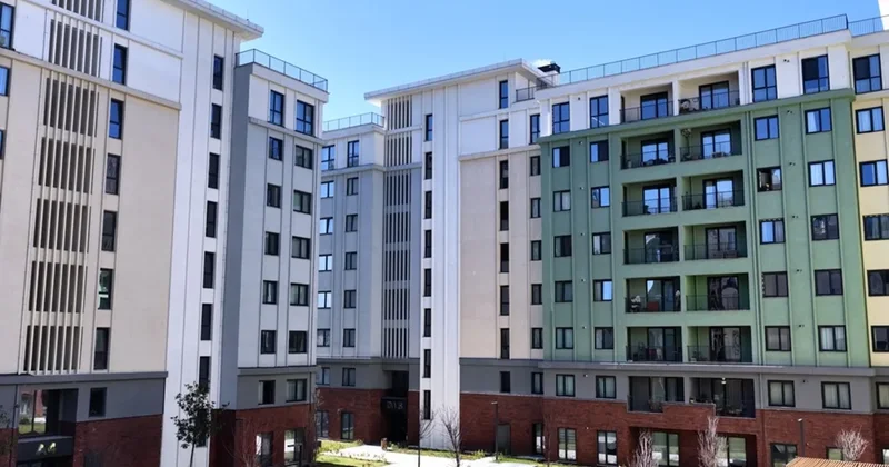 Bakan Kurum vatandaşların bayram sevincini paylaştı: Tozkoparan kentsel dönüşümle yenilendi