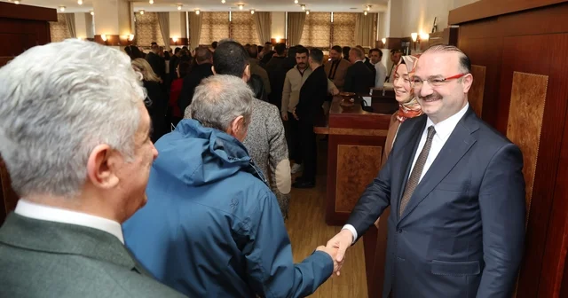 Rektör Hacımüftüoğlu, Üniversite ailesiyle bayramlaştı Erzurum Haberleri