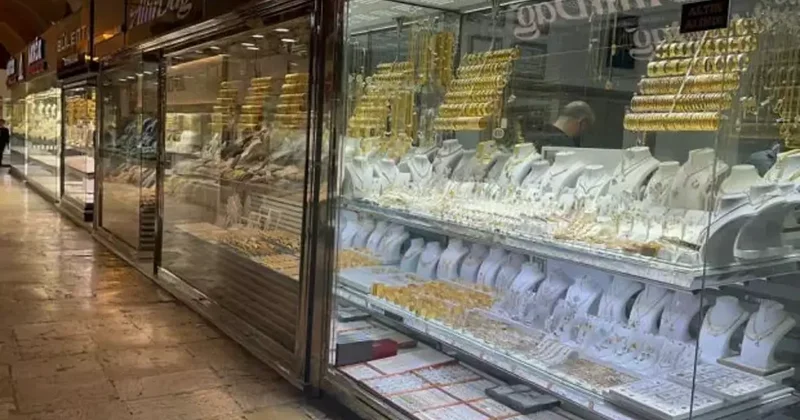 Altından korkmayın gördüğü yeri her zaman geçer