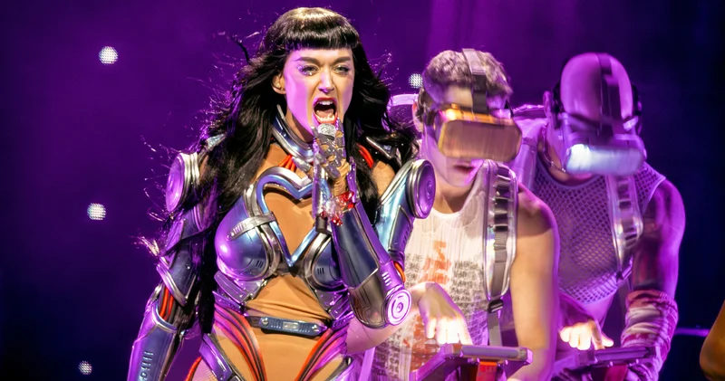 Modacı Katie Perry, şarkıcı Katy Perry ye karşı davayı kazandı