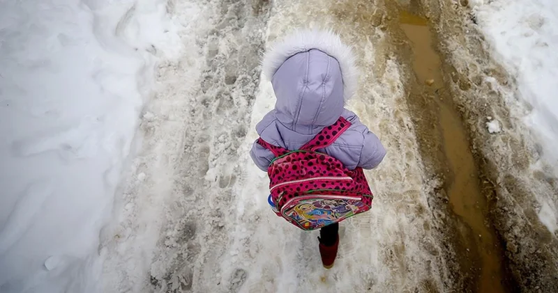 BUGÜN OKULLAR TATİL Mİ? 23 Mart 2026 Pazartesi günü okul var mı, ders işlenecek mi? İşte eğitim öğretime ara verilen iller ve ilçeler!