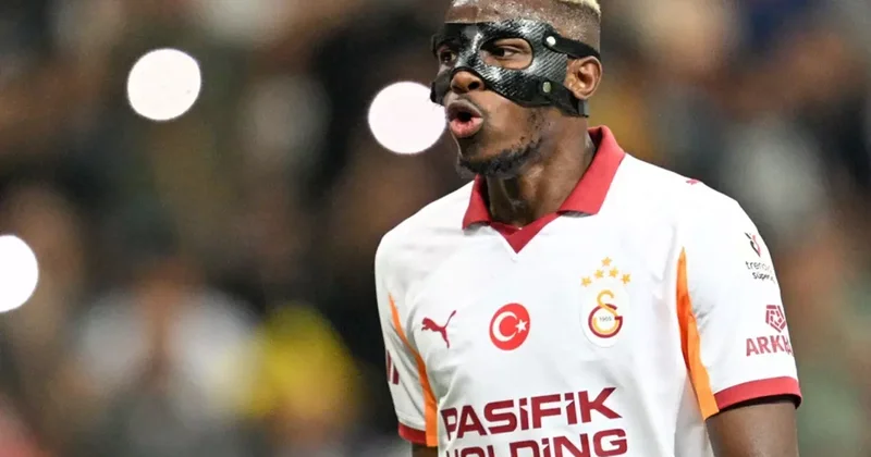 Bomba iddia! Victor Osimhen Türkiye nin köklü kulübünü satın alıyor