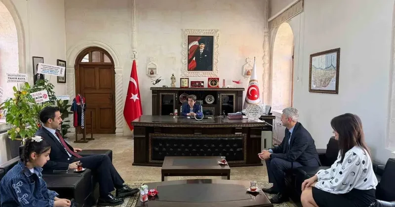 Gercüş’te kaymakamlık makamı geleceğin teminatı çocuklara emanet