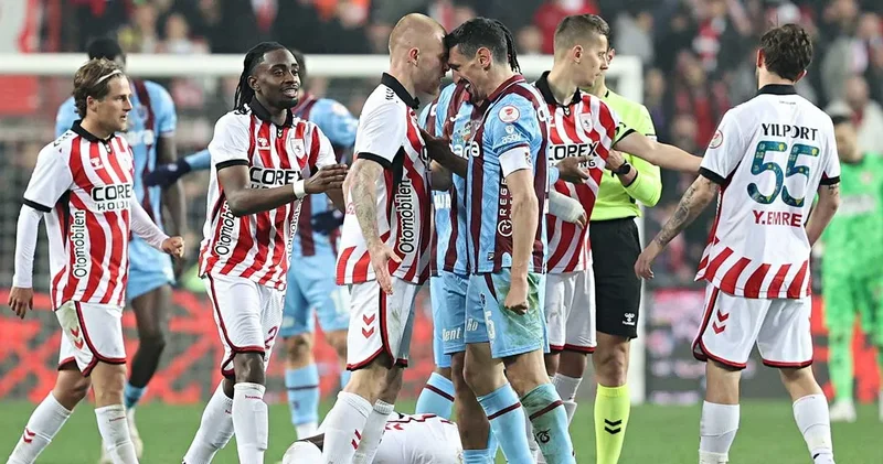 Trabzonspor penaltılarla kazandı: Kupada yarı finale yükseldi