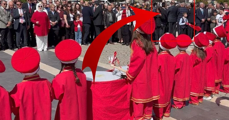 23 Nisan ruhuna yakışmayan görüntü! CHP liler çocuklara sırtlarını döndü