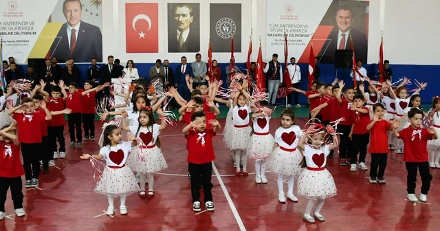 Tomarza da 23 Nisan coşkusu Kayseri Haberleri