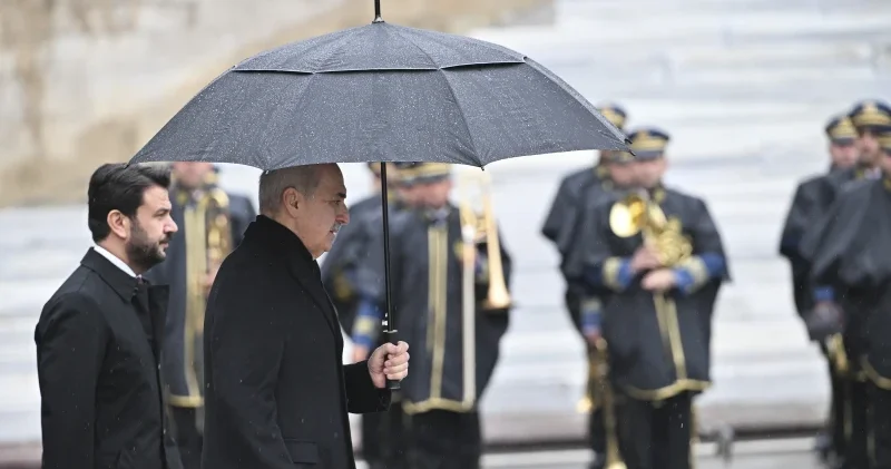 23 Nisan Ulusal Egemenlik ve Çocuk Bayramı ile TBMM nin 106. açılış yıl dönümü: Devlet erkanı Anıtkabir de Gündem Haberleri