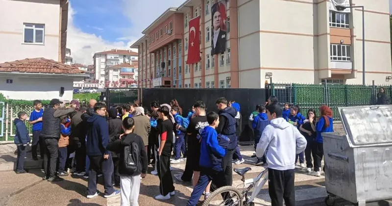 Ankara’da okulda silah paniği: ‘Dedesinden aldığı tabancayı 3 gün boyunca okula getirdi’ iddiası