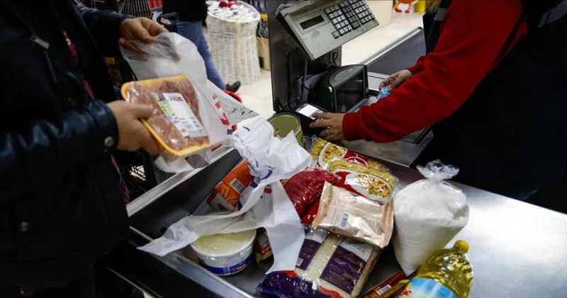 23 Nisan Perşembe marketler açık mı, kapalı mı? 23 Nisan A101, Migros, ŞOK, BİM marketler saat kaçta açılıyor, kaça kadar açık?