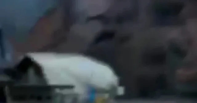 Dereli de heyelan anı kamerada: Maden şirketinin sondaj makinesi toprak altında kaldı VİDEO İZLE