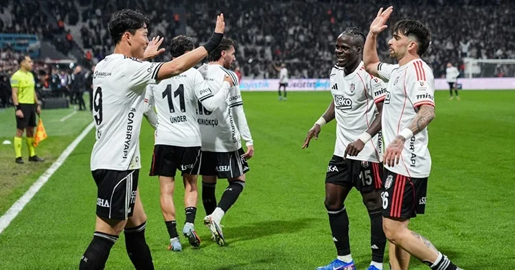 Beşiktaş hem tur hem rövanş peşinde!