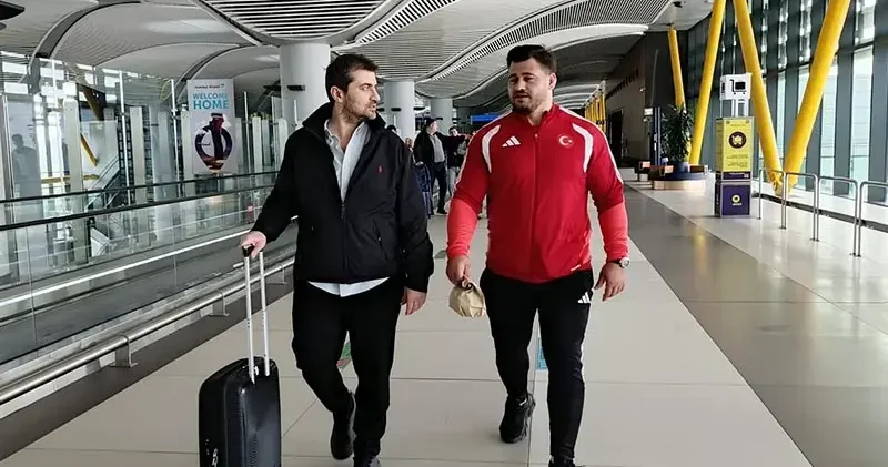 Rekortmen şampiyon Rıza Kayaalp yurda döndü