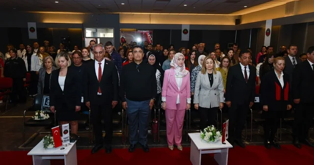 Gaziantep Kolej Vakfı nda buruk 23 Nisan Gaziantep Haberleri