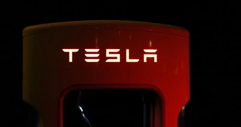 Tesla nın kârı ilk çeyrekte yükseldi