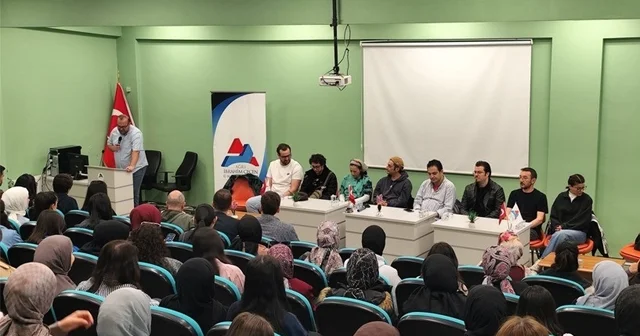 Erzurum Devlet Tiyatrosu oyuncuları doğuda tiyatro yapmayı anlattı Ağrı Haberleri