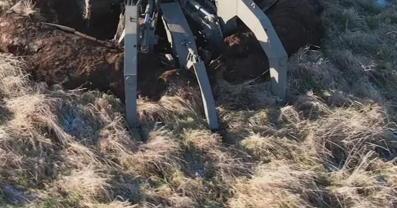 Üç devasa pençe toprağa gömüldü: Ansızın ortaya çıkıyor, toprağı yerle bir ediyor Sözcü Gazetesi