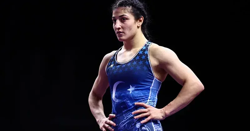 Milli güreşçi Elvira Süleyman Kamaloğlu, Avrupa Güreş Şampiyonası nda finale yükseldi
