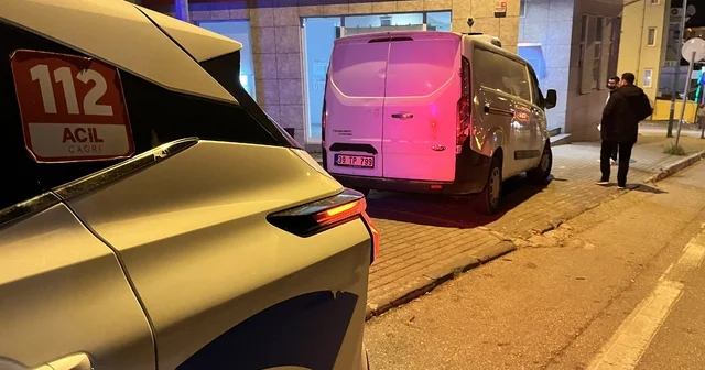 El freni boşalan minibüs duvara çarptı Bursa Haberleri