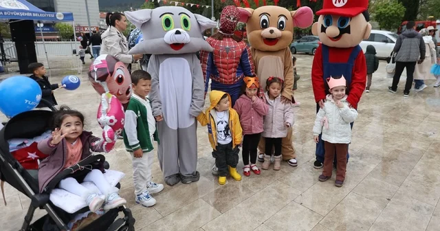 23 Nisan da Muğla çocukların neşesiyle renklendi Muğla Haberleri